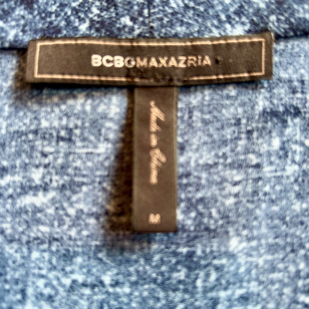 BCBGMaxAzria Textured Blue Top - Picture 4 of 4